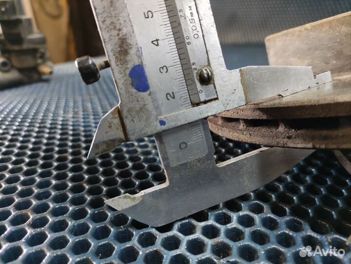 Диск тормозной mitsubishi mirage