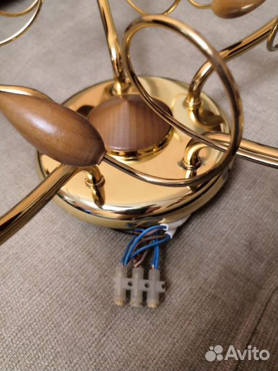Люстра потолочная б/у
