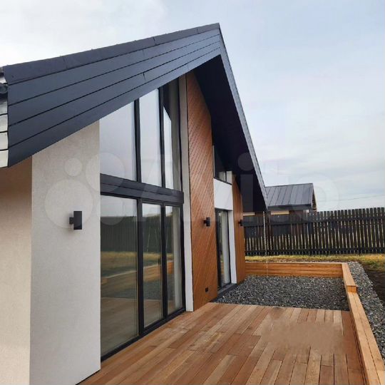 Дом 123 м² на участке 8 сот.