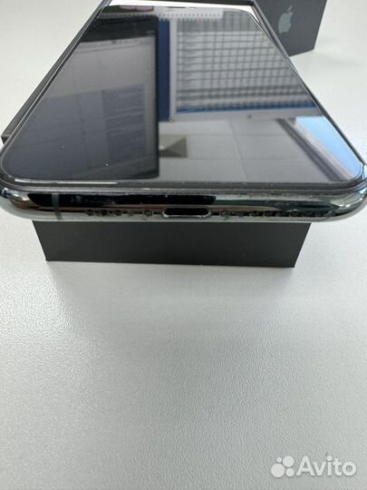 iPhone 11 Pro, 64 ГБ