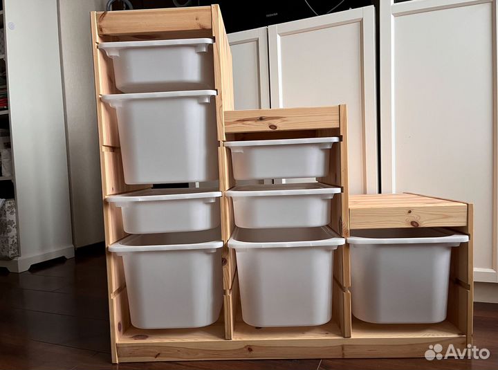 Стеллаж IKEA труфаст для игрушек лесенкой + 8 конт