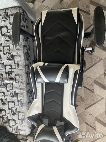 Компьютерное кресло