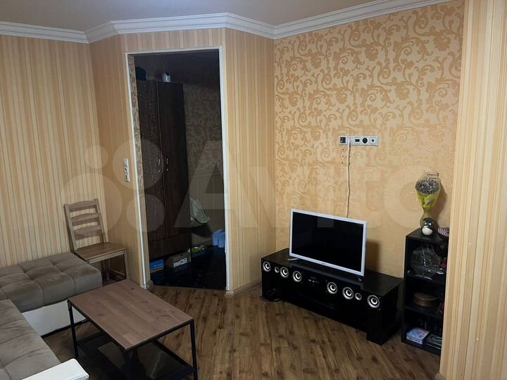 2-к. квартира, 48 м², 3/5 эт.