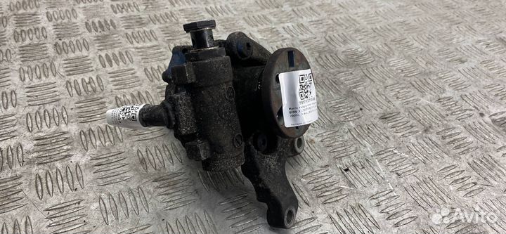 Насос гидроусилителя руля BMW 3 E90/E91/E92/E93