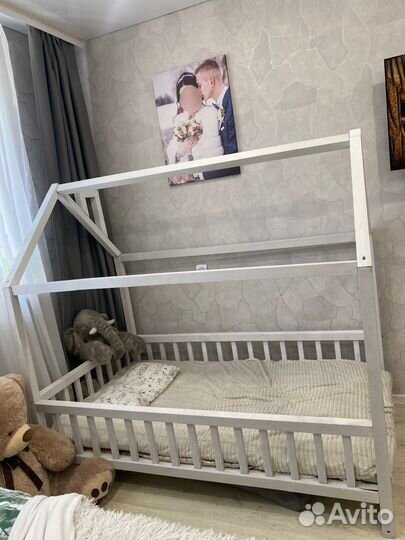 Кровать домик детская бу