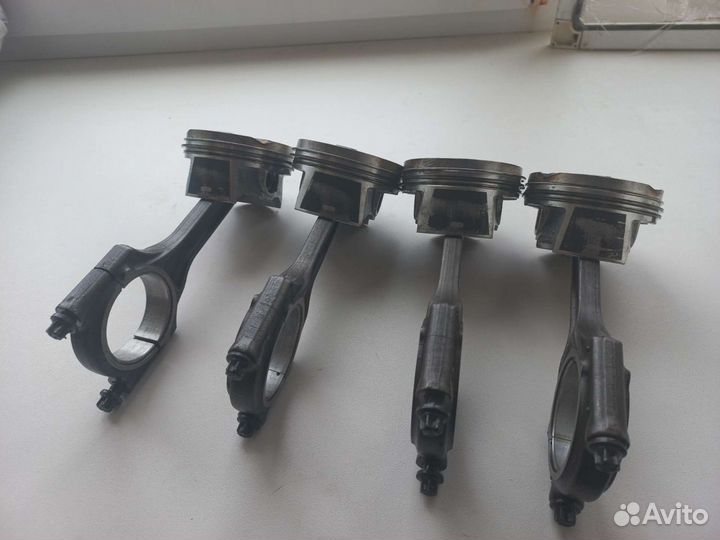 Поршни на Priorа