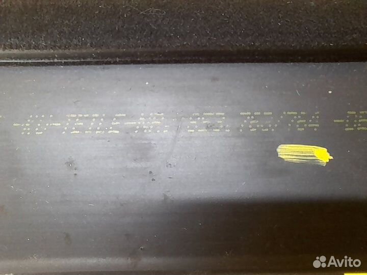 Молдинг стекла задний правый Audi Q7 2005-2009