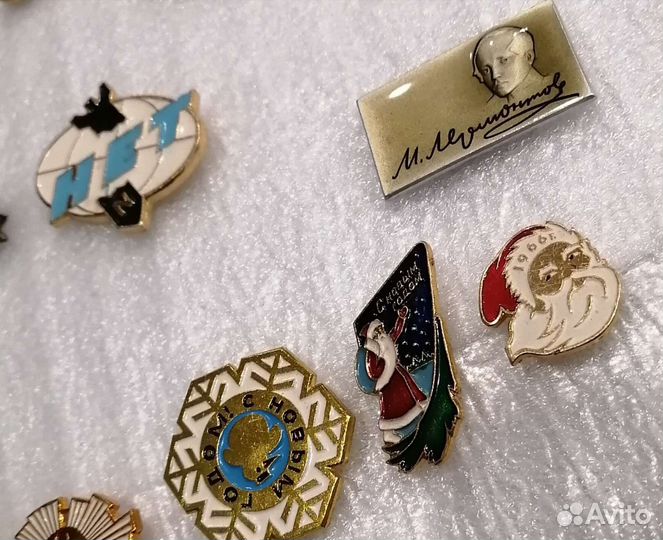 Значки СССР новый год/8 марта/1мая/разные