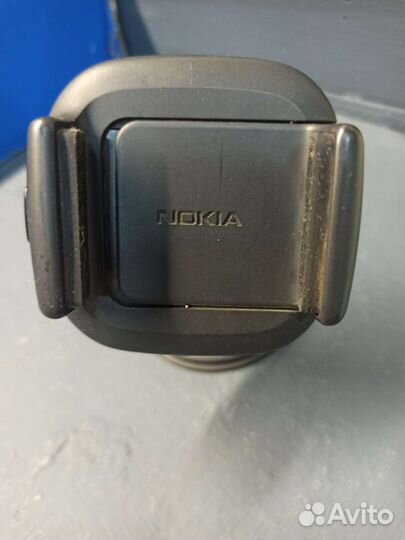 Держатель для телефона в машину