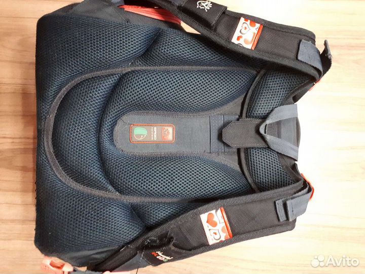 Рюкзак школьный