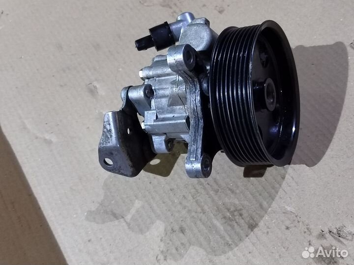 Насос гур om642