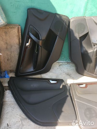 Дверные карты(обшивки дверей) Вольво S60/XC70/V70