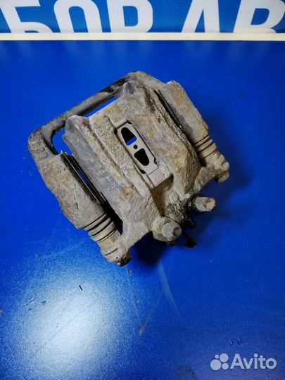 Суппорт тормозной задний лев./прав. Honda Accord 8