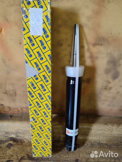 Стойки задние Фиат Албеа