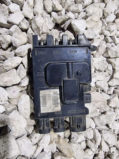 Блок предохранителей Флюенс Fluence