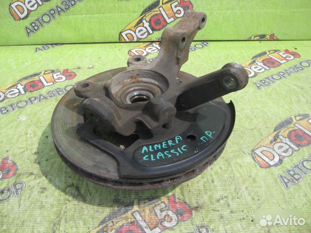 Кулак поворотный передний Nissan Almera Classic