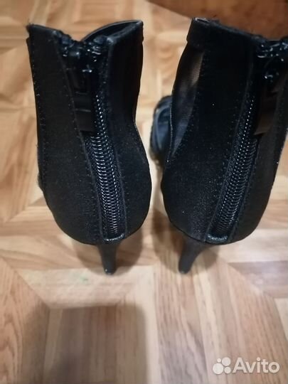 Босоножки на шпильке bonprix, р. 39