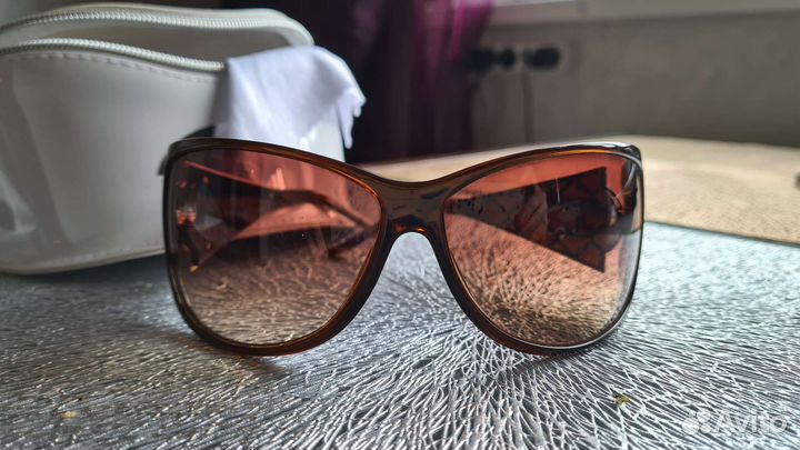 Солнцезащитные очки just cavalli