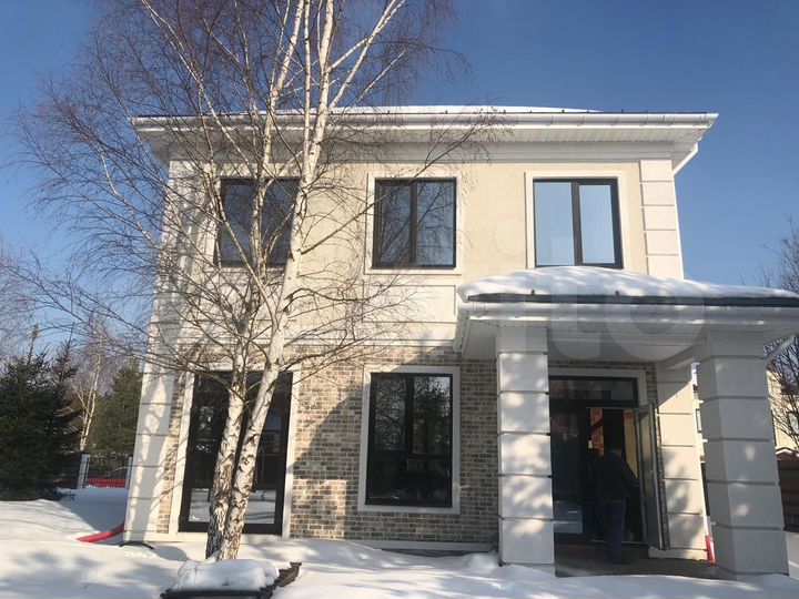 Дом 130 м² на участке 8 сот.