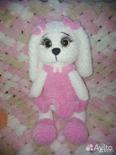 Плюшевый заяц