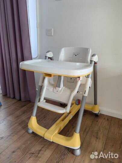 Детский стульчик для кормления