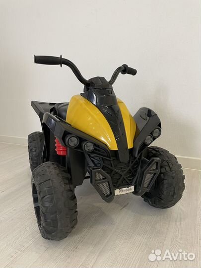 Детский электромобиль