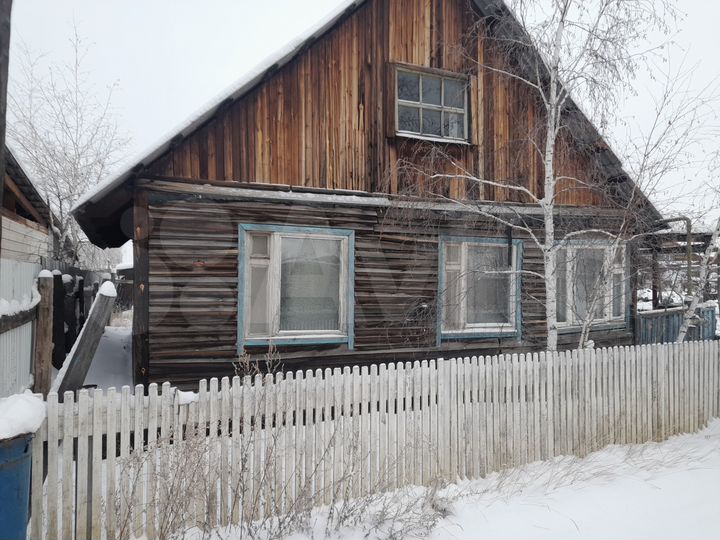 Дом 56 м² на участке 9 сот.