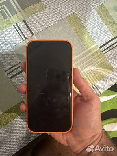 Чехол на iPhone 14 pro противоударный