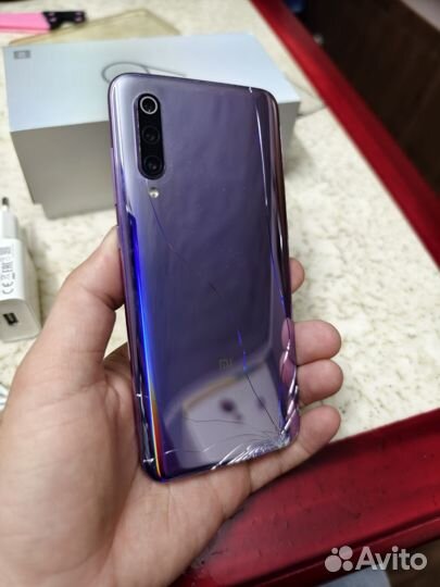 Xiaomi Mi 9, 6/128 ГБ