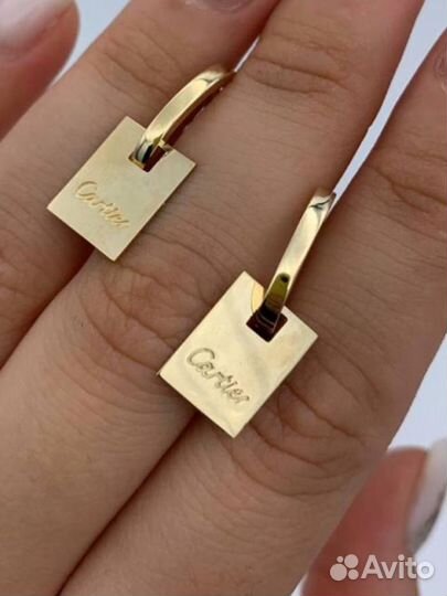 Золотые серьги