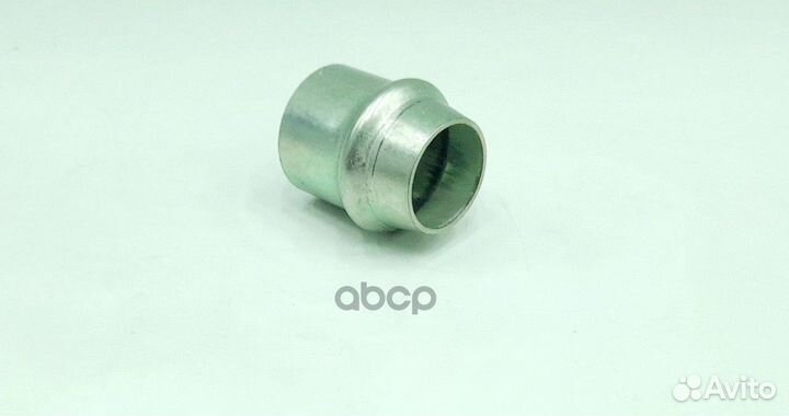 Втулка распорная подшипников вед. шестерни задн