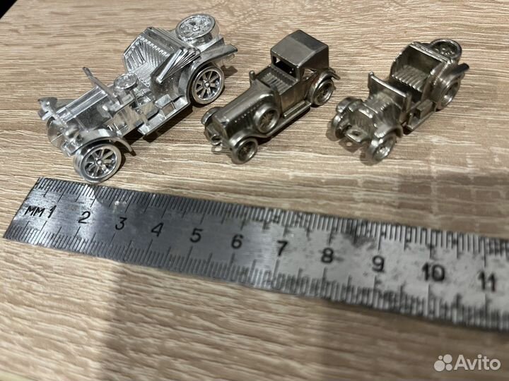 Модельки машин