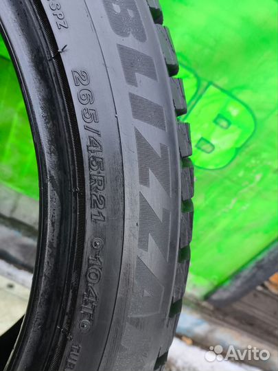 Bridgestone Blizzak Spike-02 SUV 265/45 R21