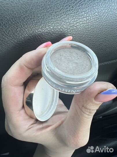 Тени для век clarins