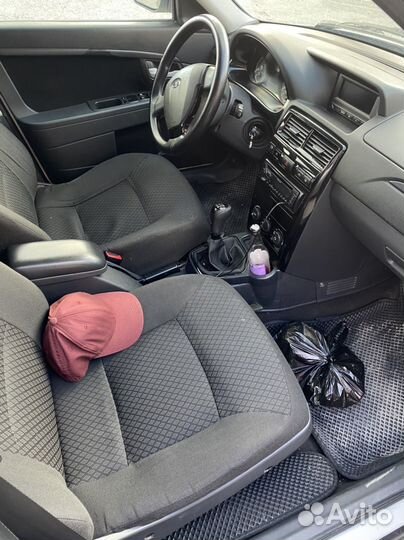 LADA Priora 1.6 МТ, 2015, 225 000 км