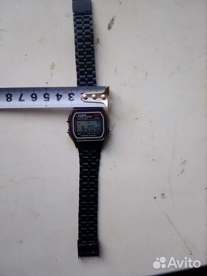 Часы электронные 