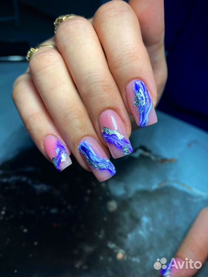 Мастер маникюра