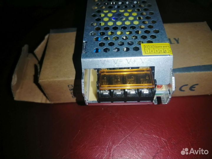 Блок питания