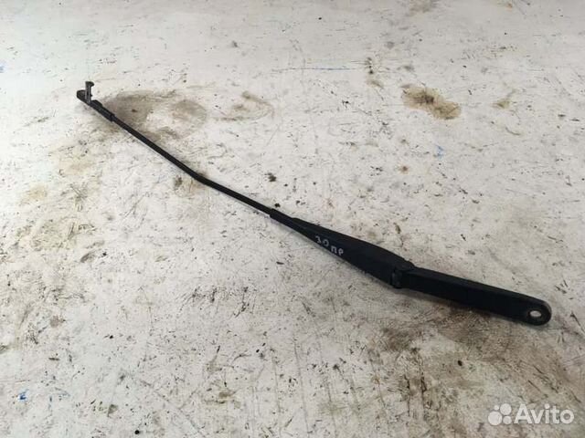 Поводок дворника правый Ford Focus 2 хэтчбэк 1.6