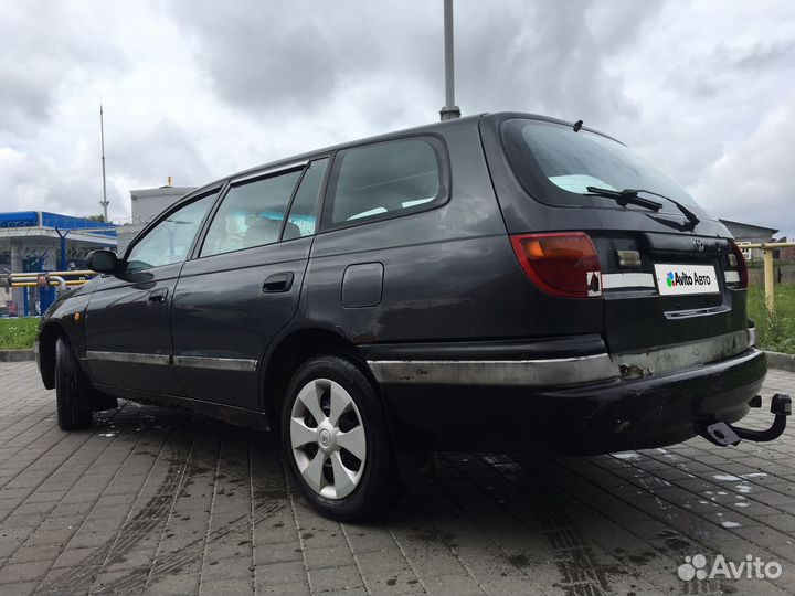 Toyota Caldina 1.5 AT, 1996, 260 000 км