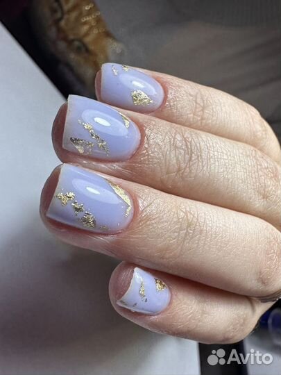 Модель на маникюр