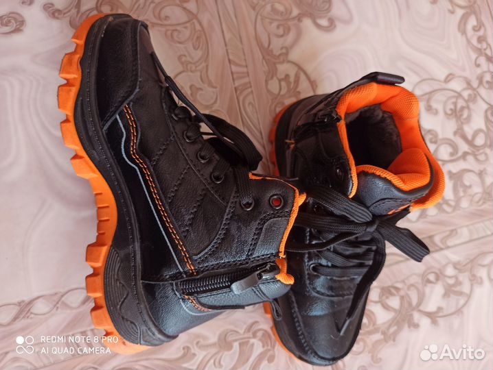Кроссовки утепленные