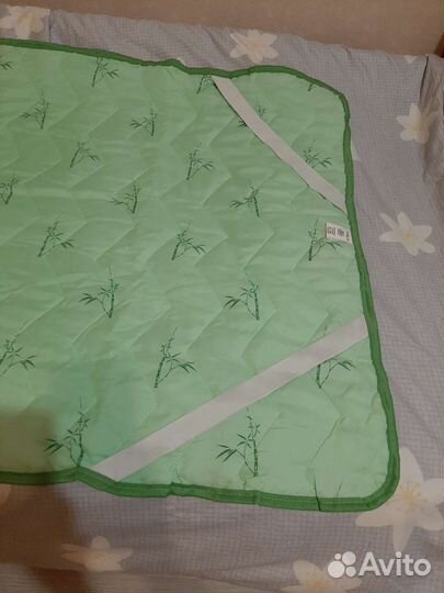 Наматрасник новый 80х200 см