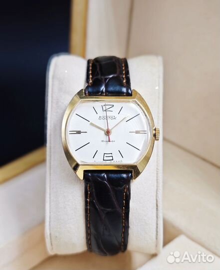 Часы Восток 2209 