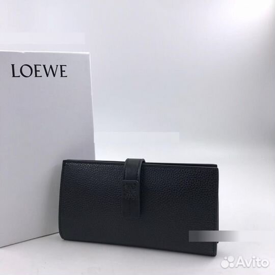 Женский кошелек Loewe