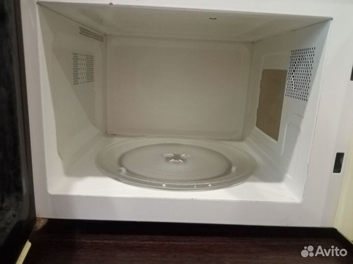 Микроволновая печь Elenberg