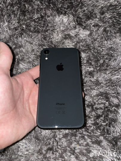 iPhone Xr, 64 ГБ