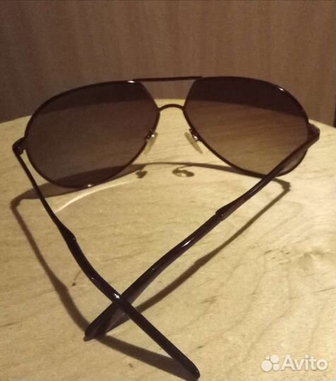 Солнцезащитные очки