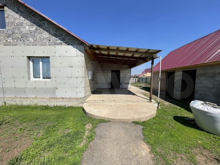 Дом 235 м² на участке 8,8 сот.