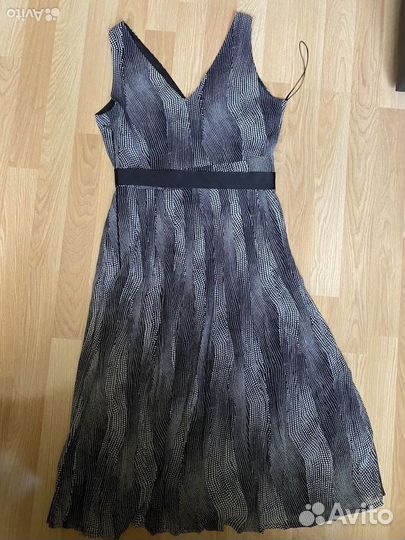 Платье в размере S
